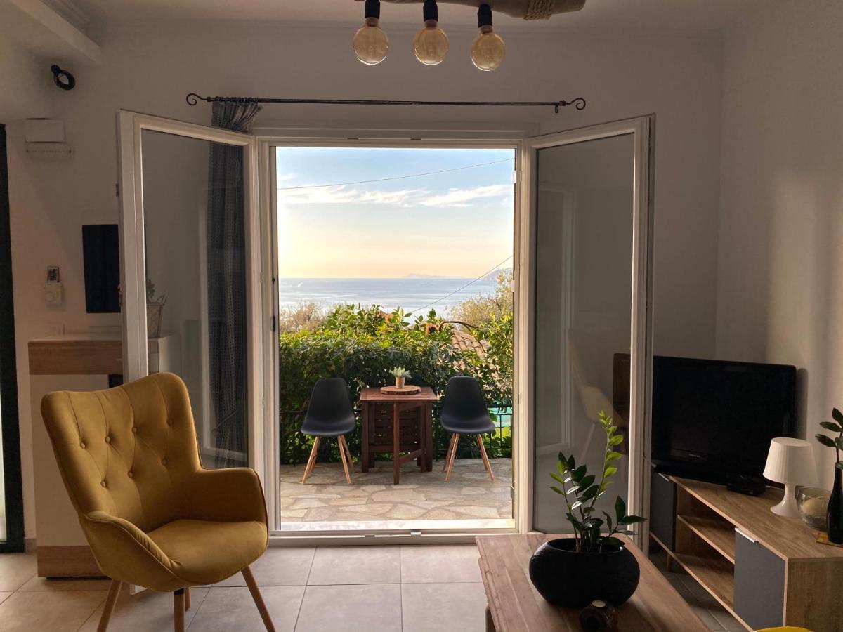 Coralli Pentati 2 "Dimitris Apartments" Extérieur photo