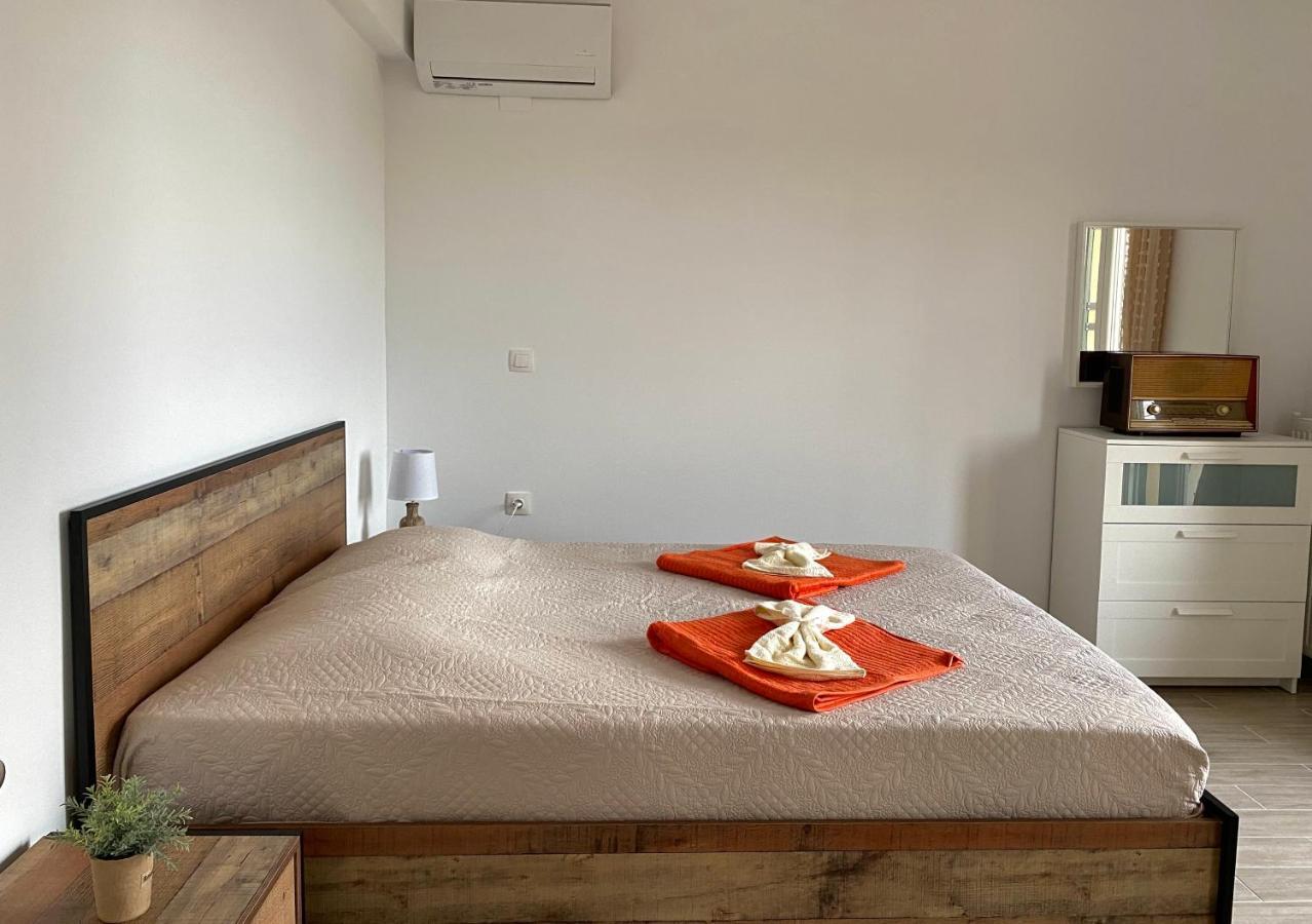 Coralli Pentati 2 "Dimitris Apartments" Extérieur photo